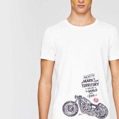 31_Casual-TITAN-Tees_White-Gents-Cafe-Racer-Shop-Graz-Bike-T-Shirt-Motorradshirt-Motorradbekleidung-online-kaufen-Motorradgeschäft-Bike-Store_Shenfu-Tees_male
